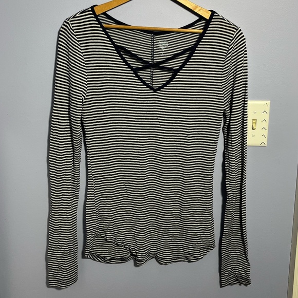 SO Tops - 🦋SO striped top🦋